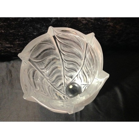 Dancer arms up Lalique