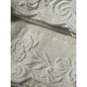 Mastro Rapahel Dune Merveille set spugna 2 pezzi con ricamo - Latte Mastro Rapahel Dune Merveille set spugna 2 pezzi con ricamo - Latte