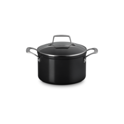 Le Creuset Essential...
